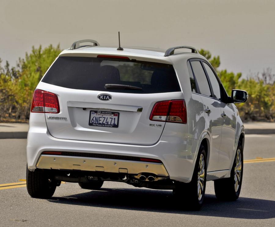  Kia Sorento 2010 года  (фото 118 из 238)